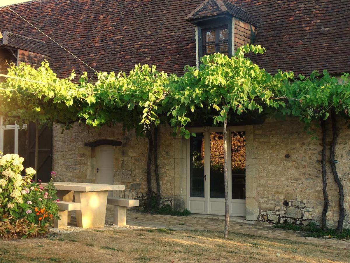 Demeure Du Vallon - Chambres D'Hotes De Charme Azerat Экстерьер фото